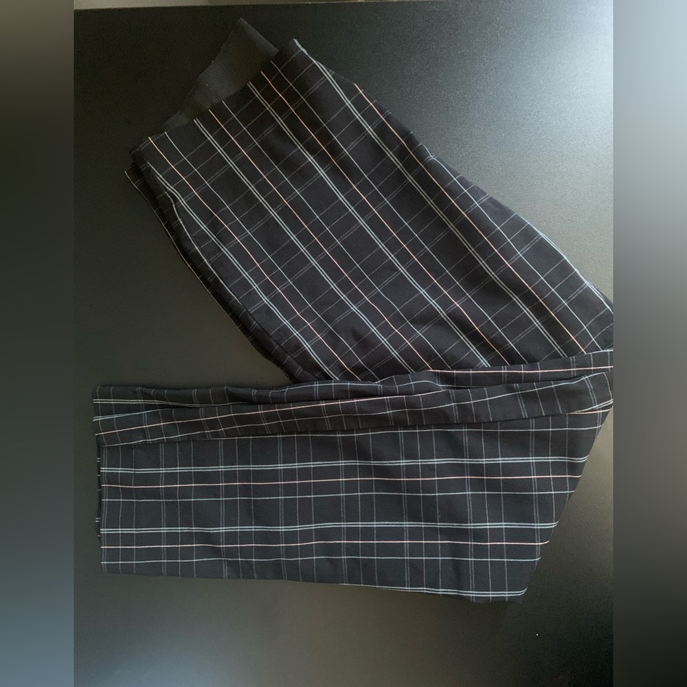 EUC  Women’s Trouser